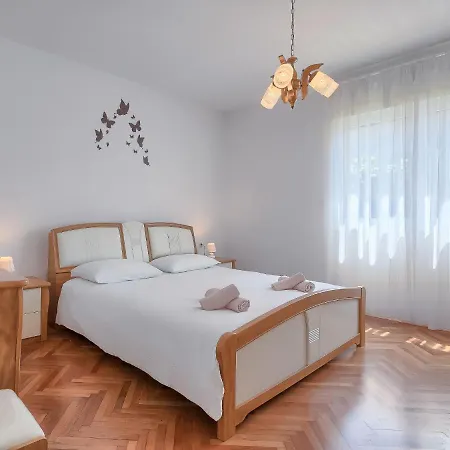 Дом отдыха Rovere By Interhome