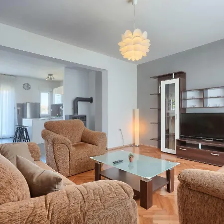 Rovere By Interhome Дом отдыха